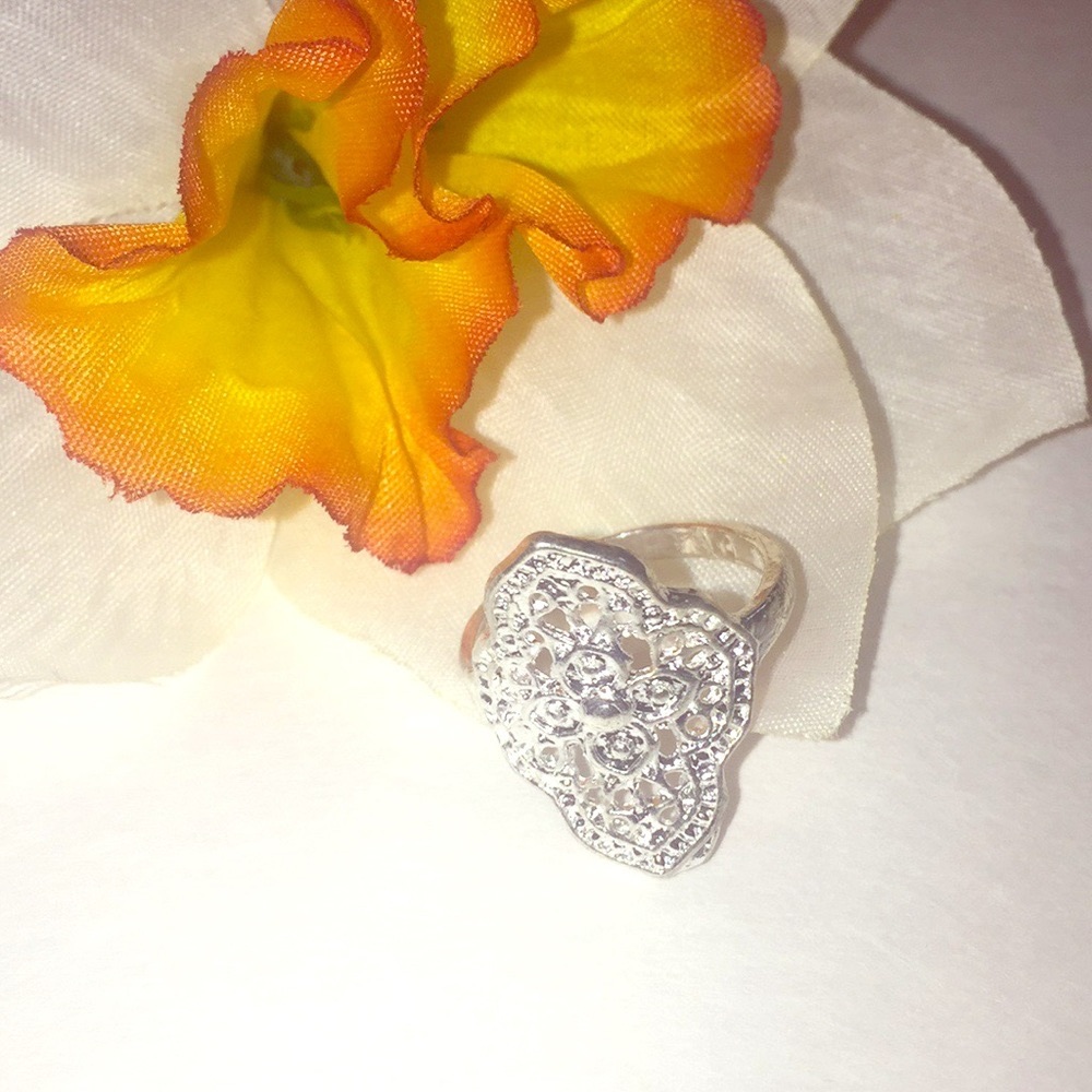 .925 Silver ring